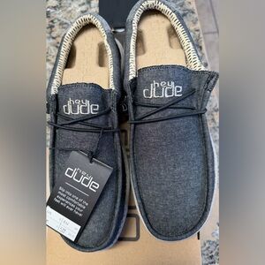 Hey Dude men’s 8 Wally chambray black- new in box